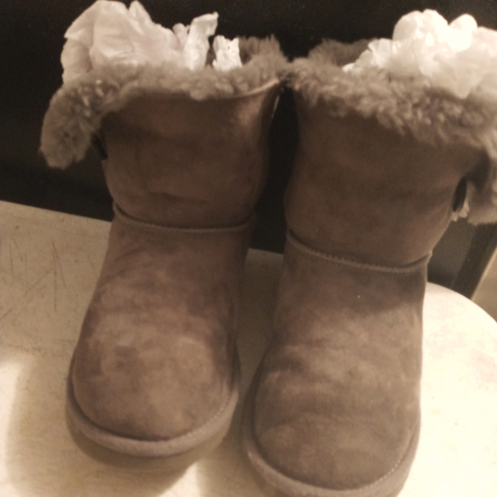 UGG boots😊